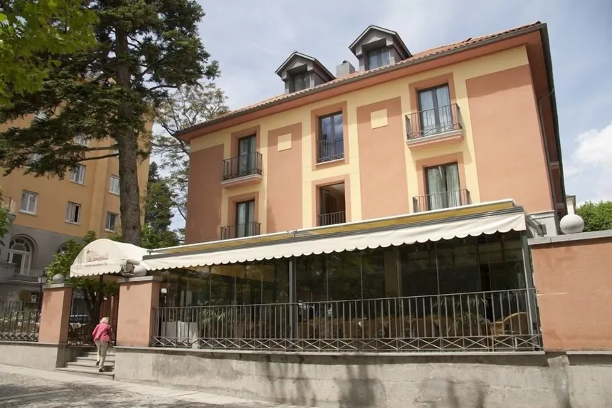 Hotel Los Lanceros